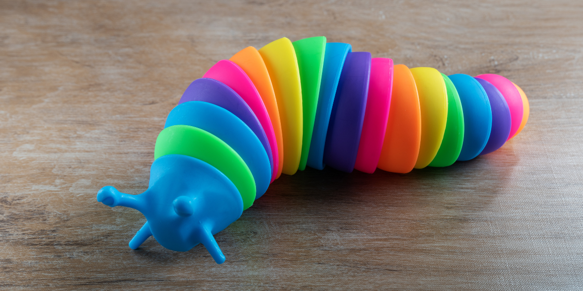 Fidget slug rainbow